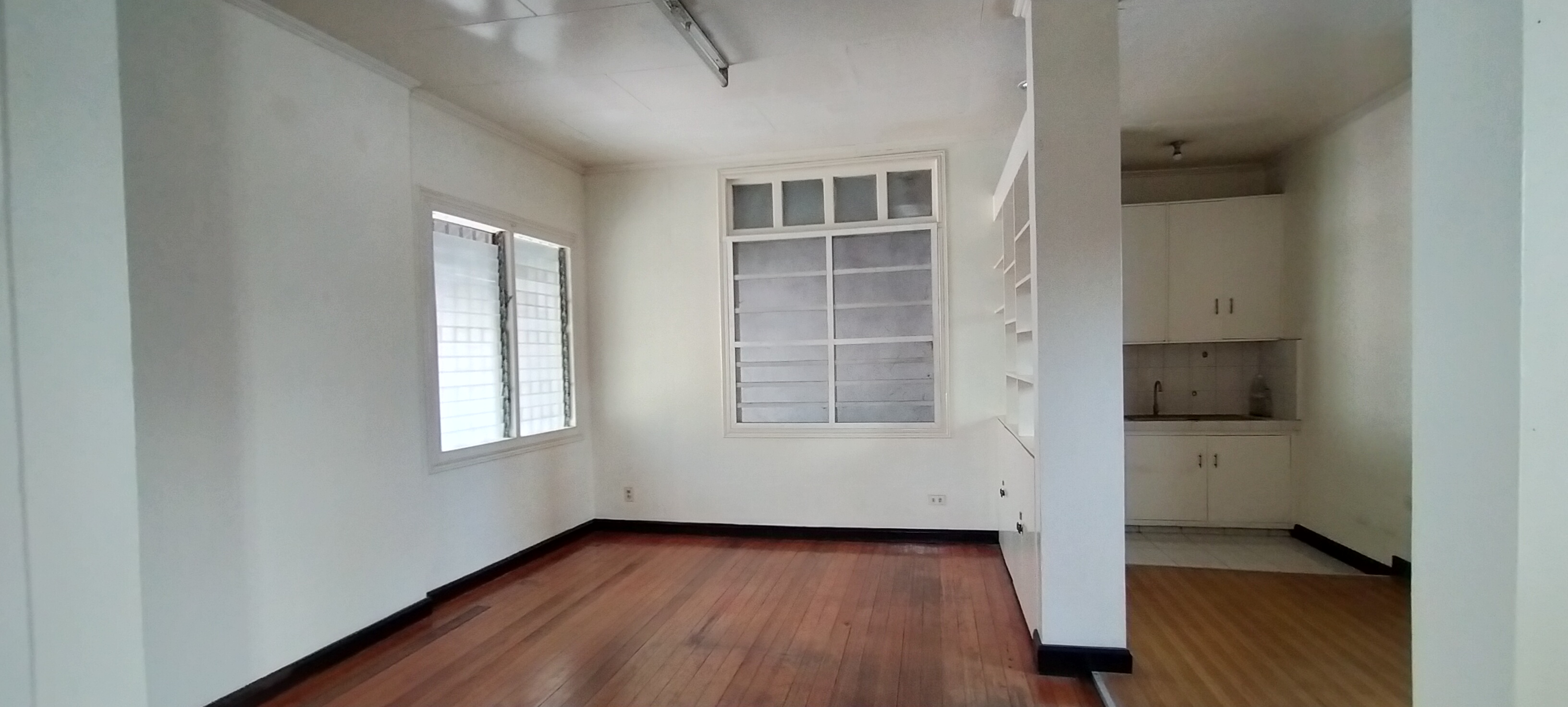 3-bedrooms-apartment-located-in-sepulveda-cebu-city
