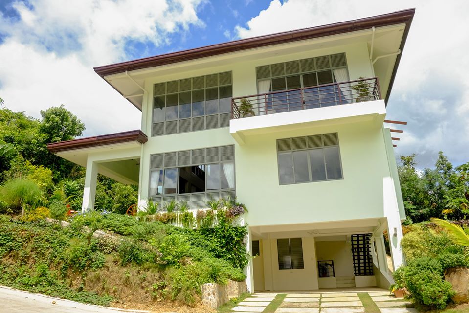 3-bedroom-villa-in-cebus-countryside-32-hectare-village-in-balamban-cebu