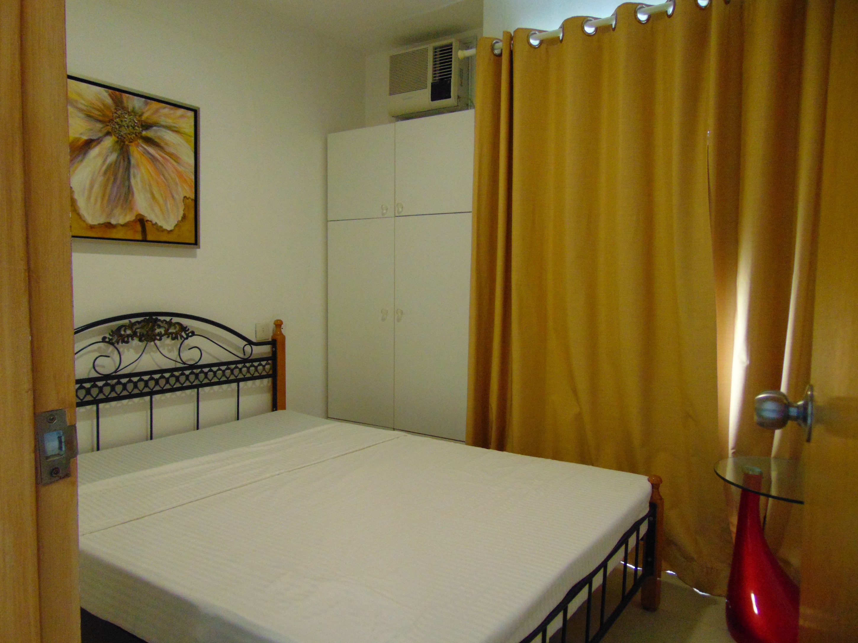 1-bedroom-condominium-furnished-located-in-mabolo-cebu-city