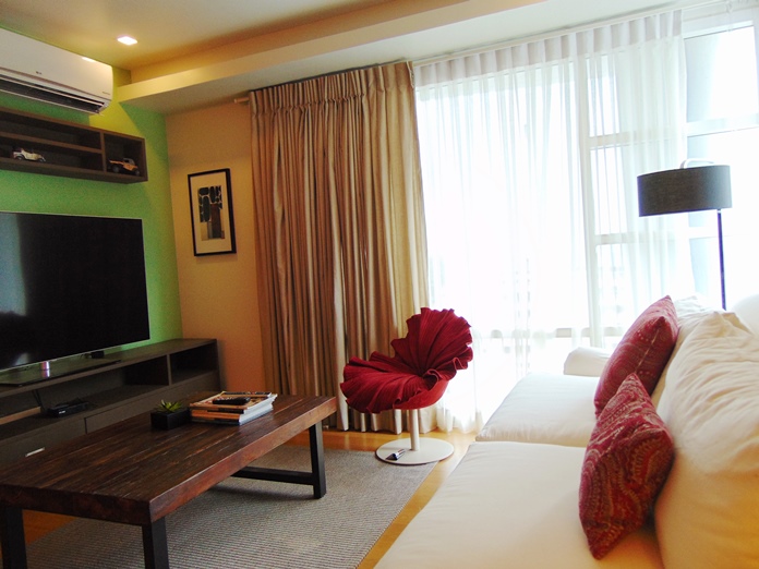 2-bedroom-furnished-condo-for-rent-at-1016-residences-cebu-city