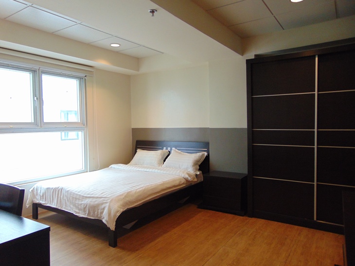2-bedroom-apartment-fully-furnished-in-cebu-business-park-cebu-city