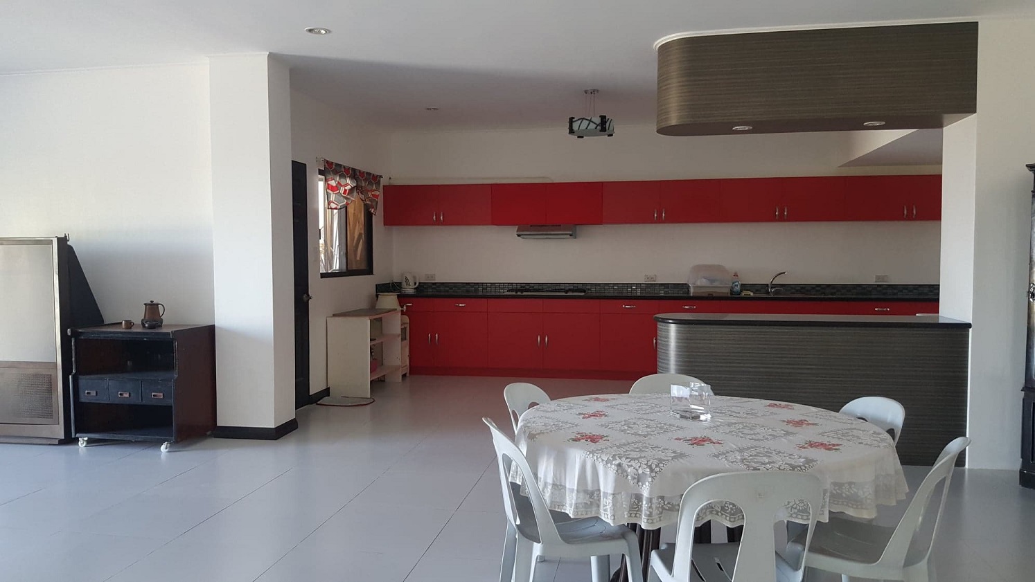 multi-level-house-with-4-bedrooms-in-labangon-area