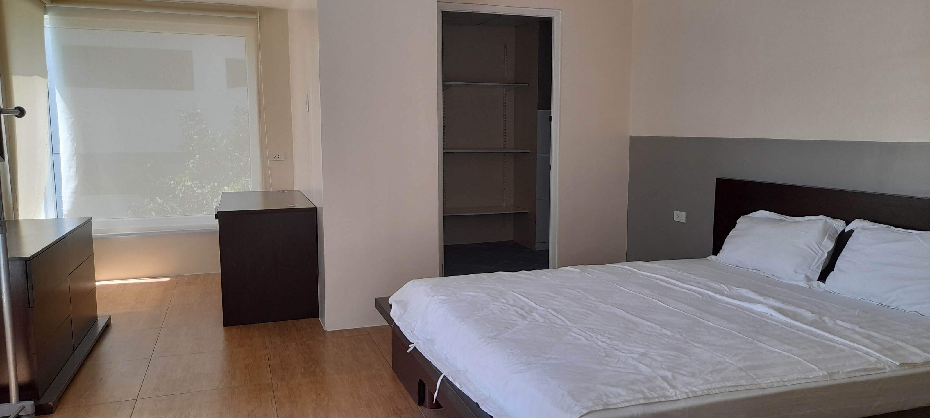 2-bedroom-furnished-apartment-in-near-ayala-cebu-city