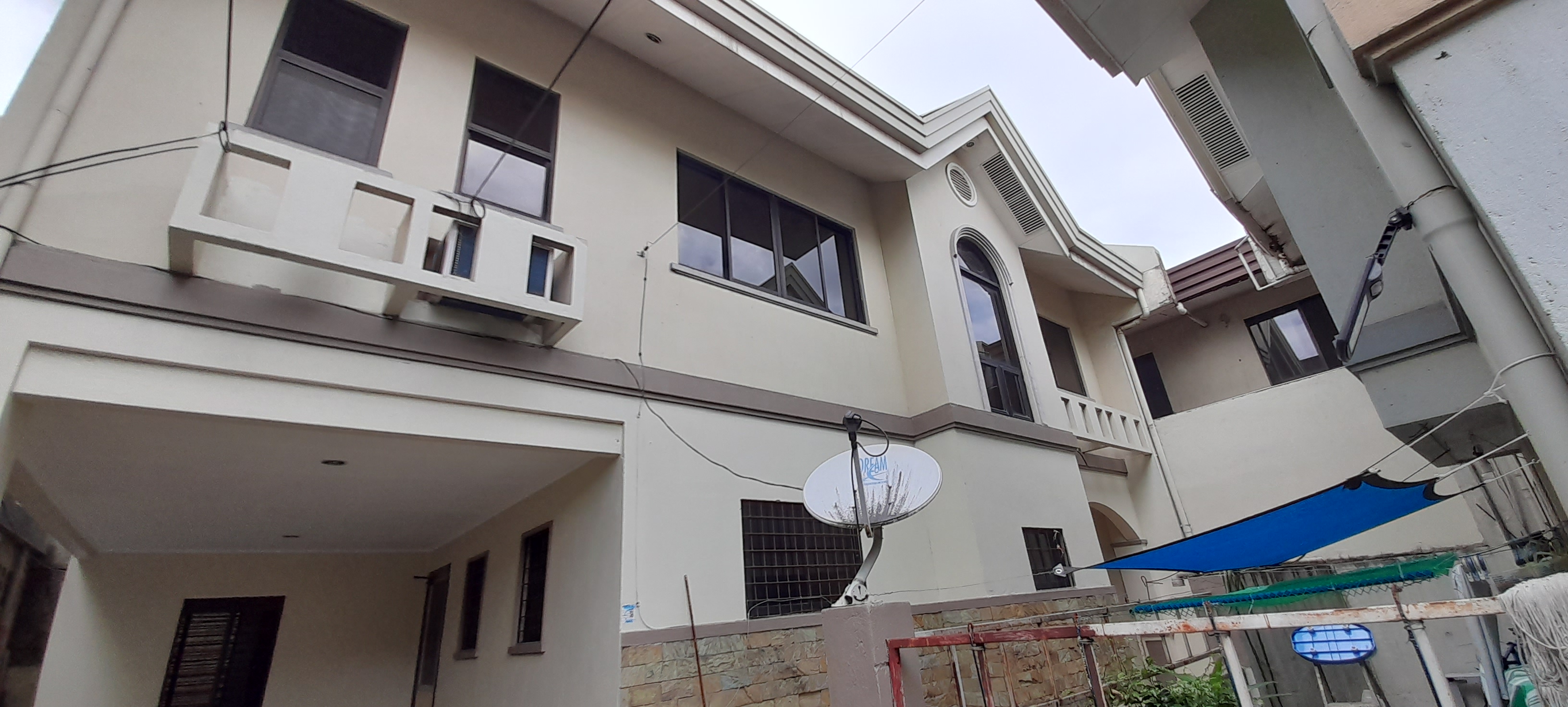 3-Bedroom House located in Banawa, Cebu City - Semi Furnished
