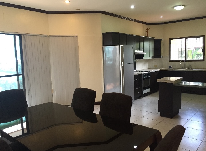 semi-furnished-bungalow-house-located-banilad-cebu