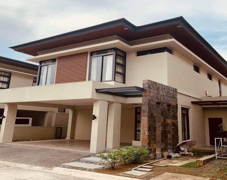 4-bedroom-newly-build-and-modern-house-in-talamban-cebu-city