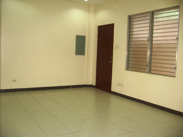 3-bedrooms-apartment-located-in-mabolo-cebu-city
