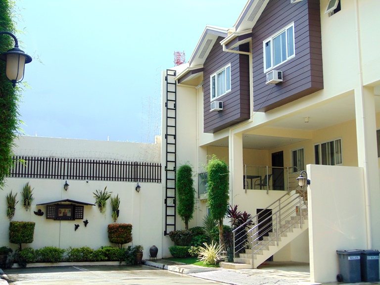 fully-furnished-6-bedroom-house-for-rent-in-lahug-cebu-city